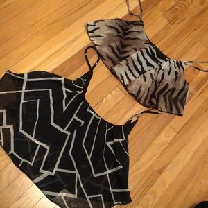 2 crop tops